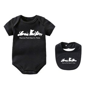 Aylar bebek romper yeni doğan bebek giysileri tasarımcıları çocuklar l mektup onesies çocuklar% 100 pamuk tulum kız bebek erkek erkek lüks rompers esskids-6 cxd2401261