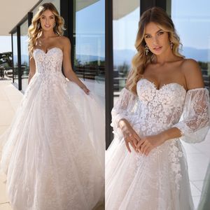 2024 Abiti da sposa in pizzo Abiti da sposa applicati con scollo a cuore Sweep Train A Line Beach Boho Abiti da Noiva