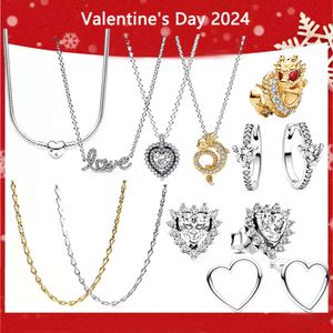 2024 Alla hjärtans dag 100% Sier Högkvalitativ original Pave Heart Studörhängen År av Dragon Necklace Women Gift