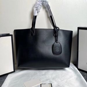 2024 MBlossom Bento Bag Latest Shoulder Bag High baokuanqnylon Quality Luxury Designer Fashion Handbag Embossing Fashions classics Handbags Luxurys Brands