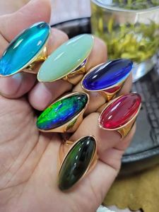 Bandringar Nya ankomster Green Stone Big Ring for Grils Gold Color Engagement Party Multicol Oval Rings Fashion Jewelry Accessories 240125