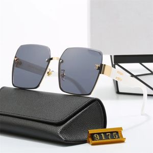 Designer für Männer und Frauen, Modebrille mit klassischem Rahmen, UV-Heißverkaufsbrille, Vintage-Eigentum, quadratische Sonnenbrille, polarisierte Metalllinse, Vintage-Retro