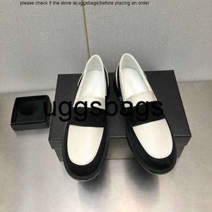 Chanells Shoe Chanelity Designer Shoes Cchanel Brand Design Casual och vintermode Small Shoe Flat Size 35-41 kanalskor