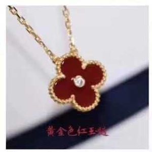 Original 1to1 Van CA version V High Golden Fan Family Four Leaf Grass Necklace Single Flower Double sided Pendant Red Agate Thick Plated 18k Rose Gold White Shell Batch