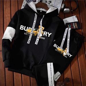 Męskie dresy męskie wysokiej jakości marka Niedźwiedź Niedźwiedzie z kapturem z kapturem+dres do dresowych stroju okręgowego Zestaw Bluzy Outdoor Sport Suit Fits Jogging T240126