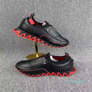 Mode män kvinnor hajar avslappnade skor platt sneakers Italy Classic Elastikid Band Low Top Calfskin Designer Trendy Outdoor Walk Athletic Shoes 35-46