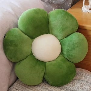 Född babyflickor Barn Plaamate Cushion Livsliknande blommaformade Mat Plush Toys Stuffed Soft Plant Flowers Plush Pillow 240122