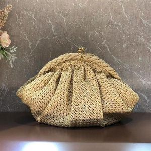 Shell Cloud Bag Women Handbag Purse Dinner Clutch Hand-woven Cotton Shoulder Bags Fashion Letter Metal Half-Moon Clasp Golden Hard266n