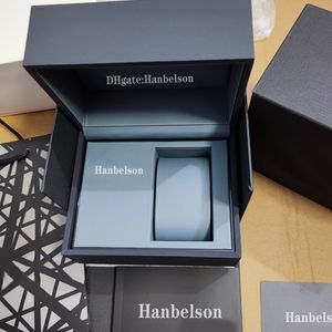 Uhrenbox im sportlichen Stil. Sammelboxen aus blauem Leder. Karte und Papiere. Geschenktüte. Feuchtigkeitsschutz. Schützen Sie das rechteckige Uhrengehäuse