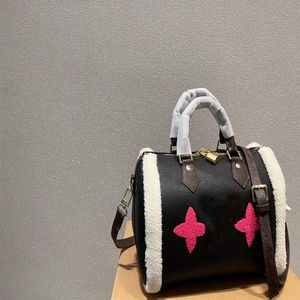 CC Borse a cuscino da donna Borse a tracolla autunno inverno agnello Agnello in pelle e lana Decorazioni divertenti Borsa tote piccola Borsa da donna Stampa floreale con lettere295O