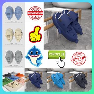 Casual Platform Shark Slippers Shoes Beach Outdoor Cool Slipper Fashion Wide Designers Slides Lady Hushåll Slide Flat Flip Flops Sandaler