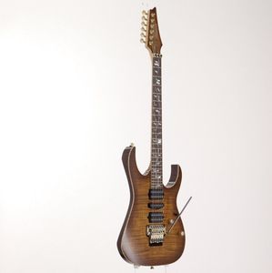 Gitar J.Custom MRG11 HBT resimlerle aynı