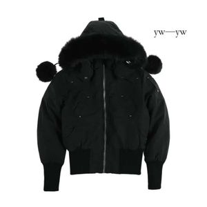 Mens Down Parkas Top Quality Designer Style Mooses Knuckles Jacket Winter Outdoor Leisure Coats Windproof New Women Casual Waterproof and Snow Proof Jacket 8323