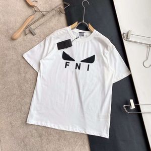 Designe Moda casual wear Fends FF clássico verão novo diabo olhos carta log masculino e feminino esportes clássicos de manga curta versão avançada camiseta