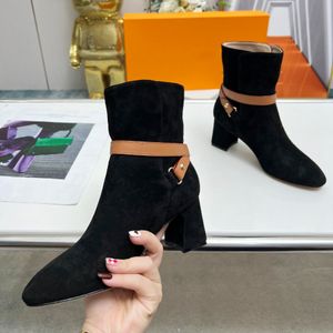 Parisienne Ankle Boot 2024 New Designer Boots High Thick Heeled Shoes Round Toes Leaths Shoes Fashion Half Bootsサイズ35-42