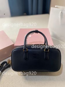 Tasarımcı çanta çantası çanta çanta berrak crossbody çanta omuz çanta beyaz el çantası fanny paketi kadınlar için moda çalışma çantaları pembe kitap çantaları bowling çanta çanta kızlar için