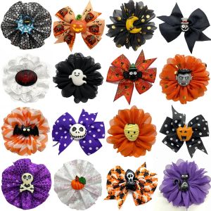 Accessori 30/50 pezzi di dog del cane Halloween con papilla rimovibile per cane rimovibile pipistrello per cani da cane con papilla collare per cane collare per cani accessori per cani