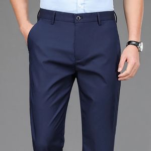 Pantaloni casual eleganti da uomo Pantaloni sportivi elasticizzati da uomo ad asciugatura rapida Primavera Autunno Pantaloni da lavoro dritti a tutta lunghezza da ufficio neri blu scuro 240122