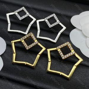 Luksusowy Gold Star Studs Projektant Kołowy Komek damski Diamonds Stud Ear Charm biżuteria dla kobiet 925 Srebrne Romantyczne Kolczyki 2024 -3