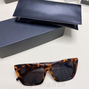 Fashion Sun Glasses Mens 276 Mica Cat Eye Solglasögon Designer Classic Female Fashion Accessories Nylon Lens Luxury Solglasögon för kvinnor Solid Color PJ020 Q2