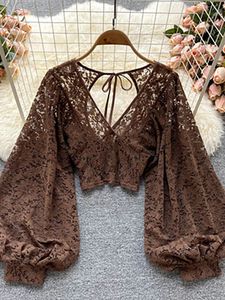 Autumn Blackwhitebrown Sexig Lace Blue Women Elegant V-Neck Puff Long Sleeve Open Back Short Tops Female Party Bluas 240125