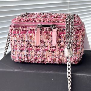 Brand designer woman bag tweed leather high quality handbag purse Shoulder bag cake bag Luxury Make Up Bag Men Wash Bag Women Travel Bags Purse Large Capacity