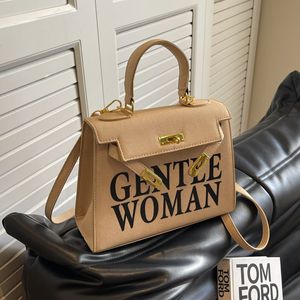 Damen-Umhängetasche, 5 Farben, Online-Berühmtheit, Straßenbrief, modische Handtasche, täglicher Joker, einfarbig, Leder-Clutch, Retro-Schnalle, Damen-Rucksack 23587#