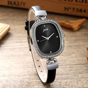 Womens high-grade light luxury fashion round retro temperament simple belt waterproof quartz watch montre de luxe gifts A15