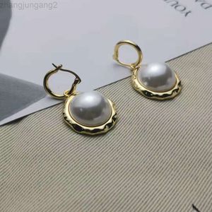 Designer Celins Jewelry Saijia 2021 New Pearl Earrings Women's Trendy Style Elegant and High Grade Baroque Pearl Earrings Hook