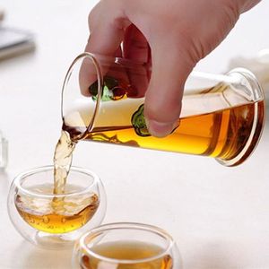 Szklany garnek z herbatą z filtrem przezroczyste ciepło odporne na borokrzewnik kwitnący czajnicze.