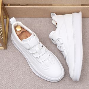Ny trendande mäns vitgrön färg Kausal Loafers Flat Platform Shoes Moccasins Man Hip-Hop Board Sneakers For Web Celebrity
