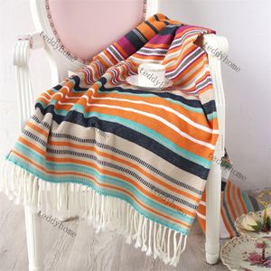 Colorful Stripe Throw Blankets Knitted Tassel Blanket Personalized Crocheted Carpet Winter Warm Bedspread Breathable Shawl Scarf309n