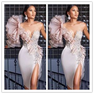 2020 Arabic Side Split Evening Dresses Lace Appliqued Beads Sheer Jewel Neck Knee Length Prom Dresses Formal Party Gowns Cocktail 238G