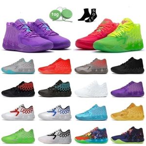 Med Box Ball Lamelo Shoes MB01 LO Basketballsko 1of1 Queen Rick and Morty Rock Ridge Red Blast Buzz Galaxy Unc Iridescent Dreams Trainers S