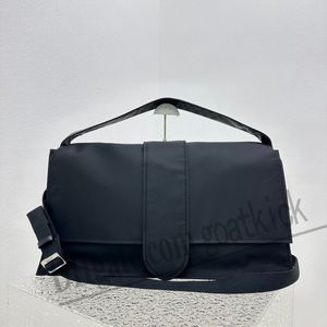 Nylonowa torba designerska bambino sac kobiety luksusowa torba na crossbody plus torebka vintage torebka na torba zamszowa skórzana torebka