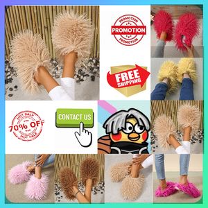 Gratis fraktdesigner Casual Platform Plush Slides tofflor Män Varma med plysch Lätt vikt stor storlek Super Soft Sules Flat Winter Sandals 36-49