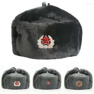 Berets 2024 Fashion Men Women Soviet Army Military Badge Russia Pilot Trapper Trooper Hat Winter Faux Fur Earflap Ski Snow Caps
