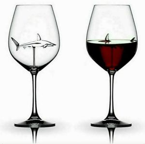 Tazza di vetro Squalo di cristallo europeo Bicchiere di vino rosso Tazza di vino Bottiglia di vino Bicchiere con tacco alto Squalo Tazza di vino rosso Regalo di festa di nozze 21 cm