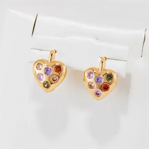 Studörhängen DCKAZZ Fashion Color Zircon Heart Earring Retro Gold Plated Drop For Woman Wedding Jewelry Daily Wear Accessory