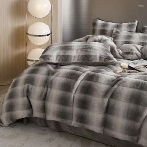 Conjuntos de cama Faux Winter Bed Cover Conjunto Completo Stripe Fleece Home Linho Microfibra Duvet Sheets Travesseiro