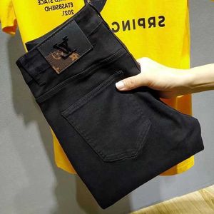 Designer Men's Jeans Men's New 2024 Spring And Autumn Light Small Leg Elastic Trend Capris 17U7