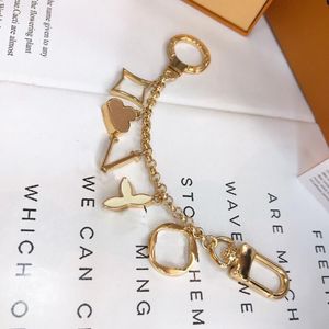 Keychains Lanyards Luxury Designer Fashion Classic Brand Key Buckle Flower Letter Key Chain Handmade Gold Mens Womens Bag Pendant 293j