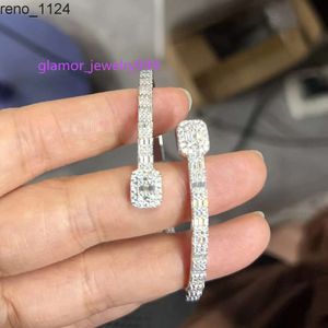 De fina smycken Sterling Sier Iced Out VVS Baguette Moissanite Armband T Square Diamond Cuban Link Bangles For Women Men