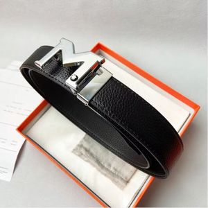 Cinture nere super belle Montblans Cinture regolabili con fibbia ad ago Cinture in pelle di marca da uomo Cintura vintage per uomo elegante Accessori moda semplici da lavoro