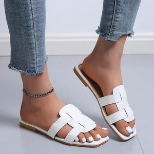 Sandaler 2024 Summer Women Flat Heels Slippers Fashion Desgin Open Toe Slides Casual Woman Beach Flip Flop Shoes Plus Size 35-43