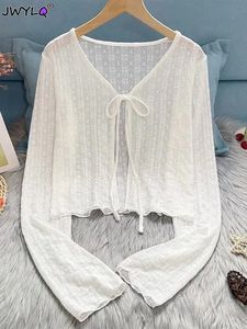 Mulher tshirt verão fino arco cor sólida curto das mulheres cardigan moda coreana casual proteção solar 2023 topo feminino roupas 240126