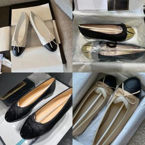 파리 디자이너 Black Ballet Flats Shoes 럭셔리 여성 브랜드 퀼트 진정한 가죽 슬립 발레리나 둥근 발가락 레이디스 드레스 신발 채널 Zapatos de Mujer