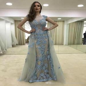 2021 Custom Made Blue Evening Dresses Sheer Neck Lace Applique Beaded Overskirts Tulle Cap Sleeves Plus Size Long Prom Party Gowns324M