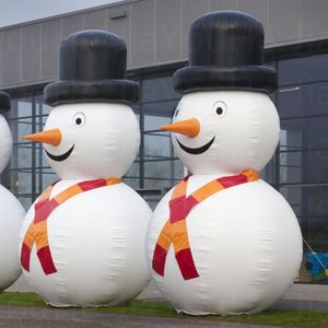 6m 20 pés Personalizado Decoração de boneco de neve de Natal boneco de neve inflável deitado em pé Decoração balão ar personagem de inverno deitado com chapéu vermelho 001