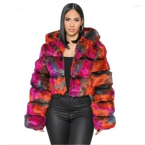 女性の毛皮の固形色のレジャー女性オーバーコート2024温かいフード付き冬のファッションショート長袖コートY217